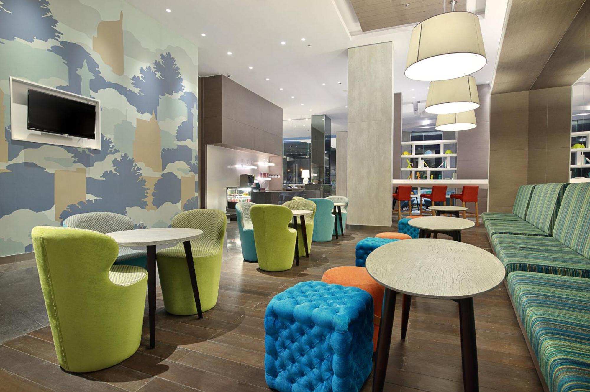 Holiday Inn Express Jakarta Wahid Hasyim By Ihg Extérieur photo
