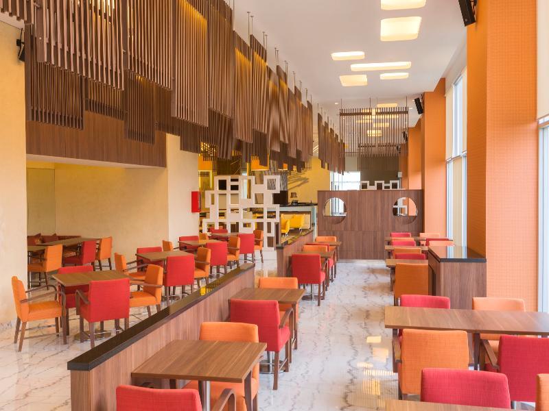 Holiday Inn Express Jakarta Wahid Hasyim By Ihg Extérieur photo
