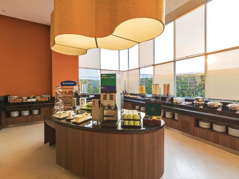 Holiday Inn Express Jakarta Wahid Hasyim By Ihg Extérieur photo